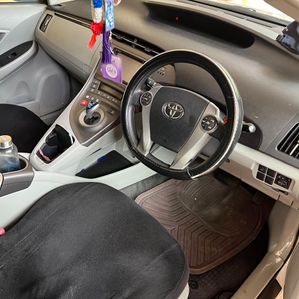 Toyota Prius 2012 - Image 4