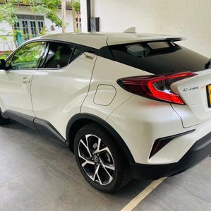 Toyota CHR NGX 10 2019 - Image 4