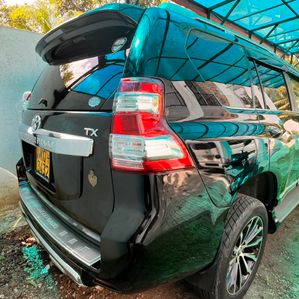 Toyota Land Cruiser Prado 2009 - Image 3