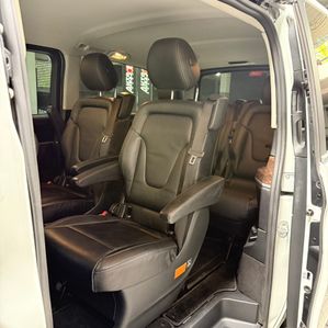 Mercedes-Benz Vito V220d for Rent - Image 4