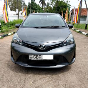Toyota Vitz Car (2019) - For Rent - Image 2