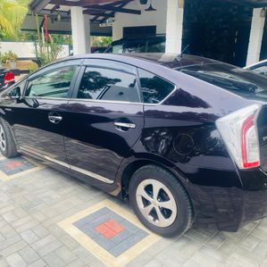 Toyota Prius 2013 - Image 3