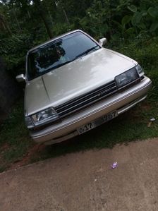 Toyota Corona 1987