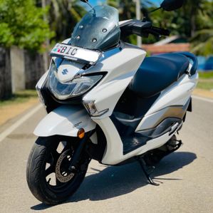 Suzuki Burgman 125 2019 - Image 2