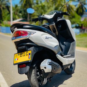 Suzuki Burgman 125 2019 - Image 4