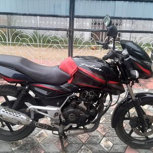 Bajaj Pulsar 150 2011 - Image 4