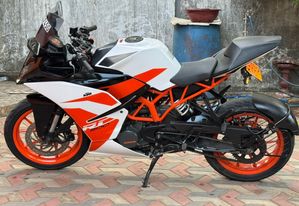 KTM RC 200 2019