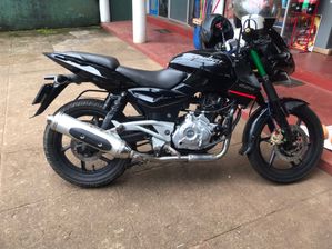 Bajaj Pulsar 220F 2012