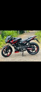 Bajaj Pulsar 220 2012
