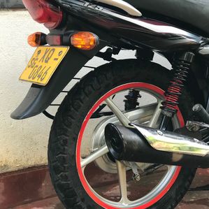 Bajaj Platina 2012 - Image 3
