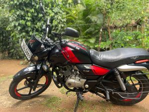 Bajaj V12 2017