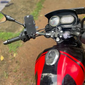 Bajaj V12 2017 - Image 3