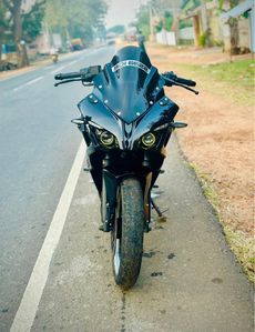 Bajaj Pulsar RS200 2016