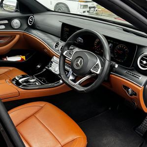 Mercedes Benz E350 AMG HIGHEST SPEC 2017 - Image 4