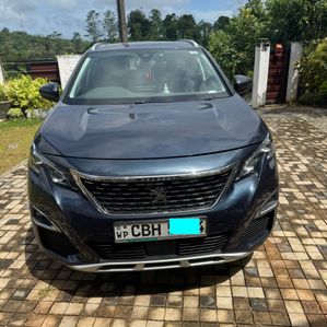 Peugeot 5008 Allure 2019 - Image 2