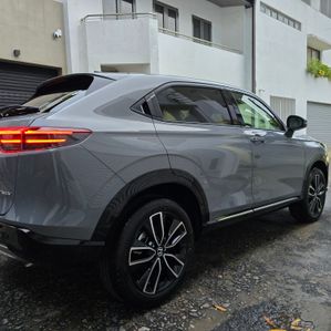 Honda Vezel Z Grade 2025 - Image 3