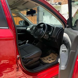 Mitsubishi Outlander 2014 - Image 3