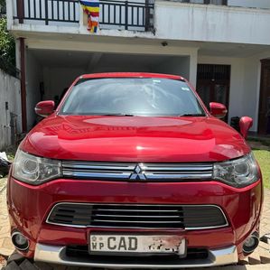 Mitsubishi Outlander 2014 - Image 4