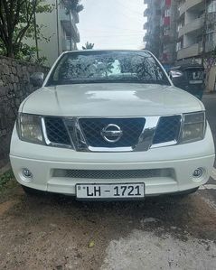 Nissan Navara Frontier 2010