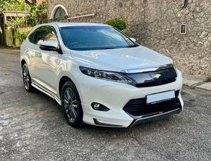 Toyota Harrier 2016