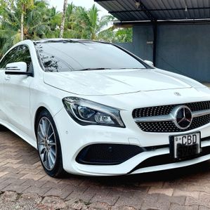 Mercedes Benz CLA 180 2018 - Image 2