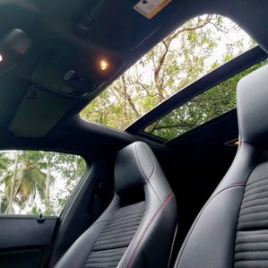 Mercedes Benz CLA 180 2018 - Image 4