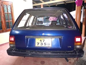 Mazda Familia 1987
