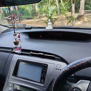 Toyota Prius 3rd Generation 2012 - Image 4