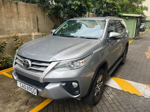 Toyota Fortuner 2016