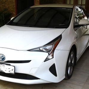Toyota Prius 4th Generation 2016 - Image 3