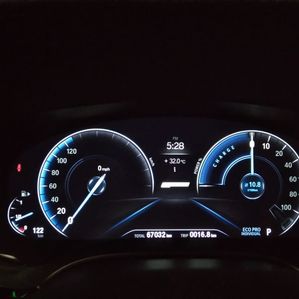 BMW 530e M Sport 2018 - Image 2