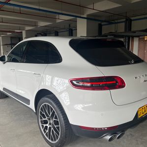 Porsche Macan 2016 - Image 2