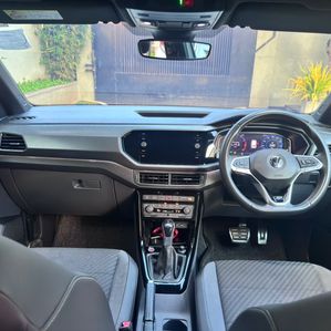Volkswagen T-Cross R-Line 2019 - Image 4