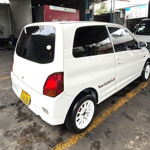 Mitsubishi Minica 2000 - Image 3