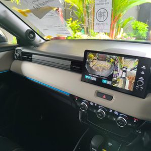 Honda Vezel Z Play Moonroof 2024 - Image 4