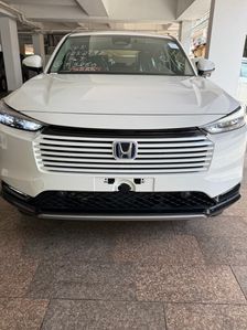 Honda Vezel Vezal z Grade 2025