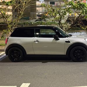 Mini Cooper Auto 2016 - Image 3