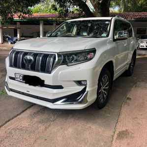 Toyota Land Cruiser Prado Diesel 2018 - Image 2