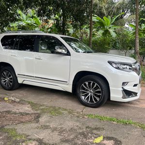 Toyota Land Cruiser Prado Diesel 2018 - Image 3