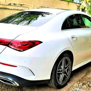 Mercedes Benz CLA 200 Premium Plus 2019 - Image 3