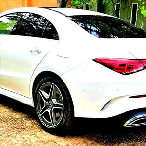 Mercedes Benz CLA 200 Premium Plus 2019 - Image 4