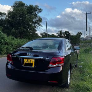 Toyota Allion 2011 - Image 2