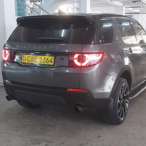 Land Rover Discovery Sport HSE 2018 - Image 4