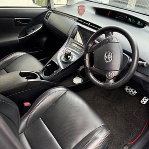 Toyota Prius 2013 - Image 4