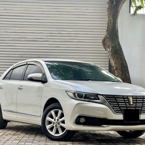 Toyota Premio G Superior 2019 - Image 4