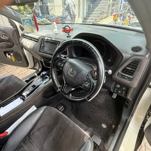 Honda Vezel RS Sensing 2017 - Image 2
