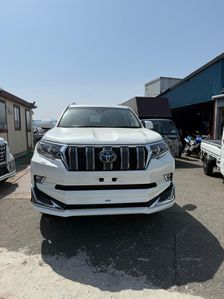 Toyota Land Cruiser Prado FULLY LOADED 2023