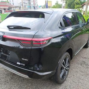 Toyota Yaris 2025 - Image 3