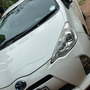 Toyota Aqua G Grade 2013 - Image 3