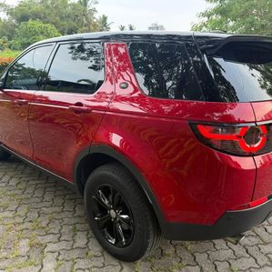 Land Rover Discovery Sport 2015 - Image 4